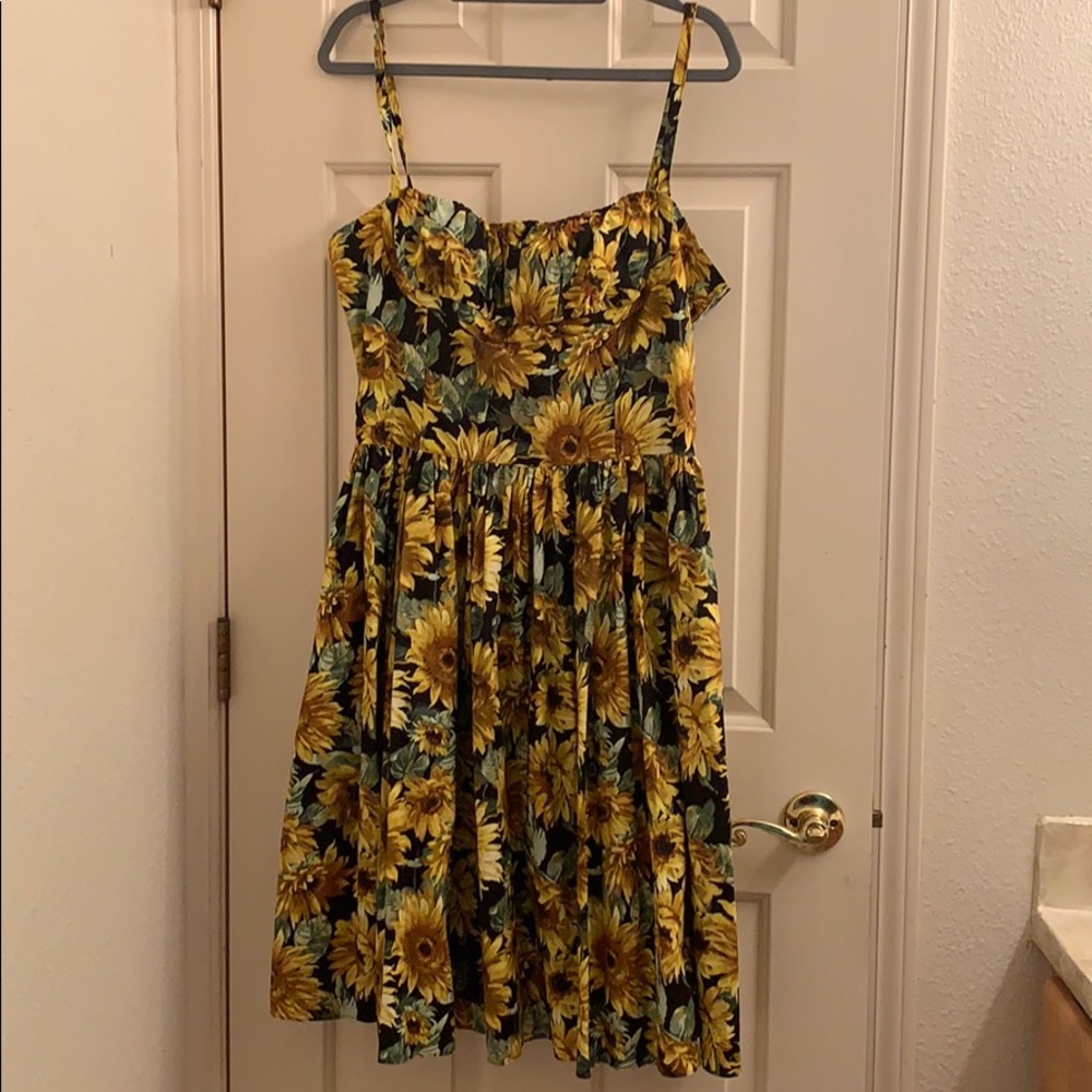 Bernie Dexter Pin-up Style Dress